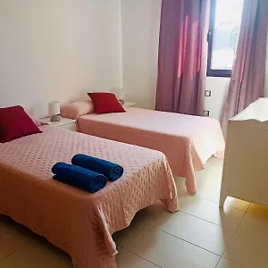 Bonita Corralejo